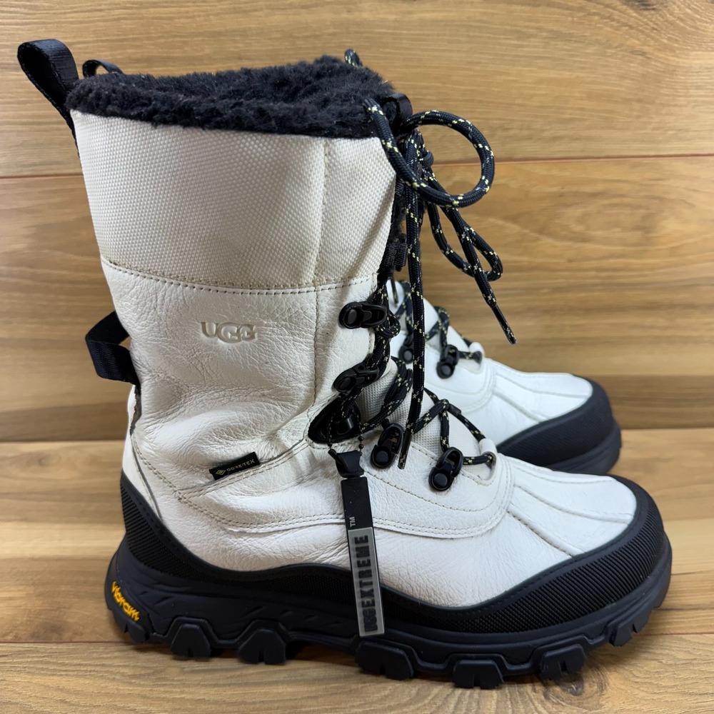 UGG Adirondack Meridian Gore Tex Snow Boots Womens 8 White Black Vibram Extreme